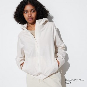 Uniqlo BLOCKTECH Women Parka Off White US | VLDU-37982