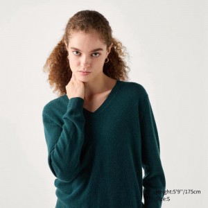 Uniqlo Cashmere V Neck Women Jumper Dark Green US | AXRV-53104