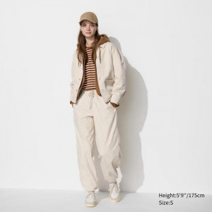 Uniqlo Parachute (Long) Women Trousers Natural US | WIMJ-71943