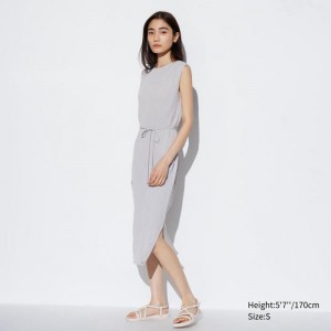 Uniqlo Pleated (Sleeveless) Women Dress Light Grey US | BNTK-73645