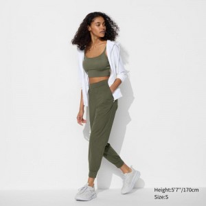 Uniqlo Ultra Stretch AIRism Women Joggers Olive US | PMLW-28749