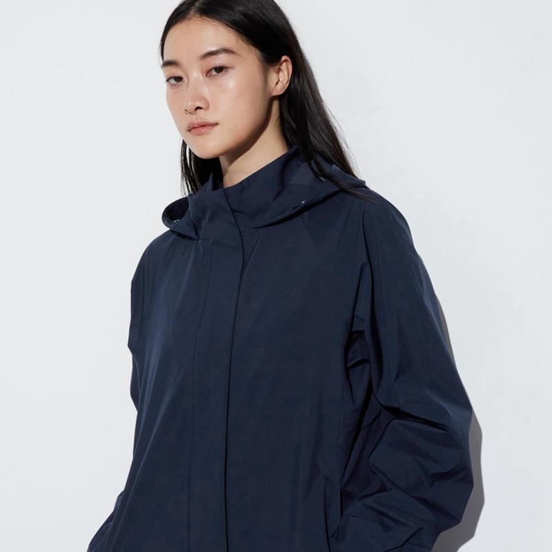 Uniqlo BLOCKTECH Women Coats Black  US |  OGMR-20539