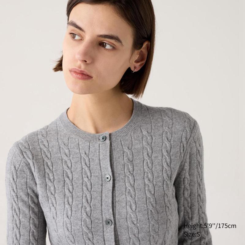 Uniqlo Cable Crew Neck Women Cardigans Beige  US |  UDTP-26140