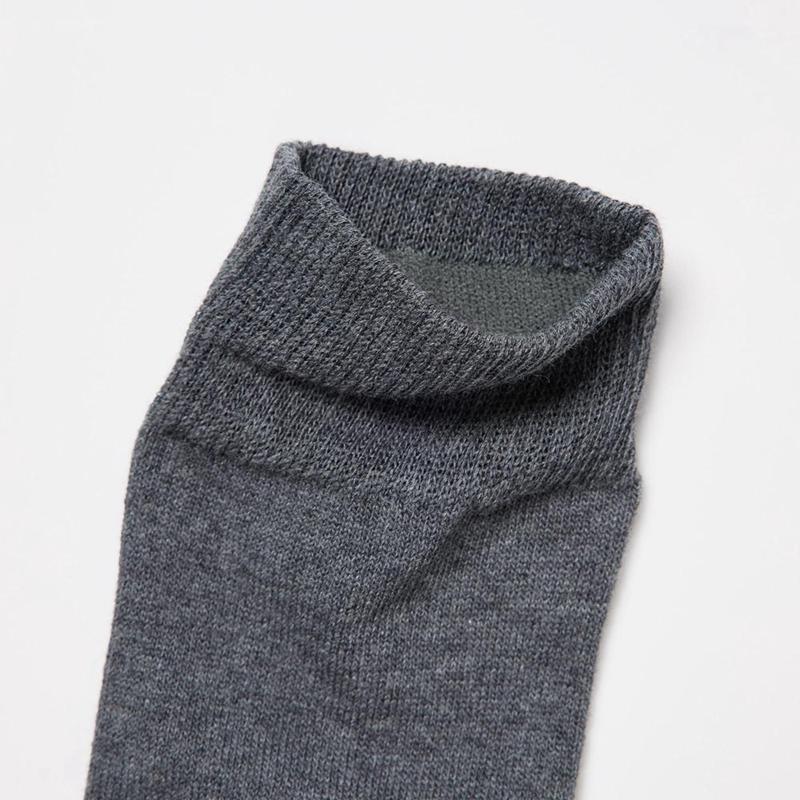 Uniqlo (Colour Block) Men Socks Black  US |  CHUS-05362