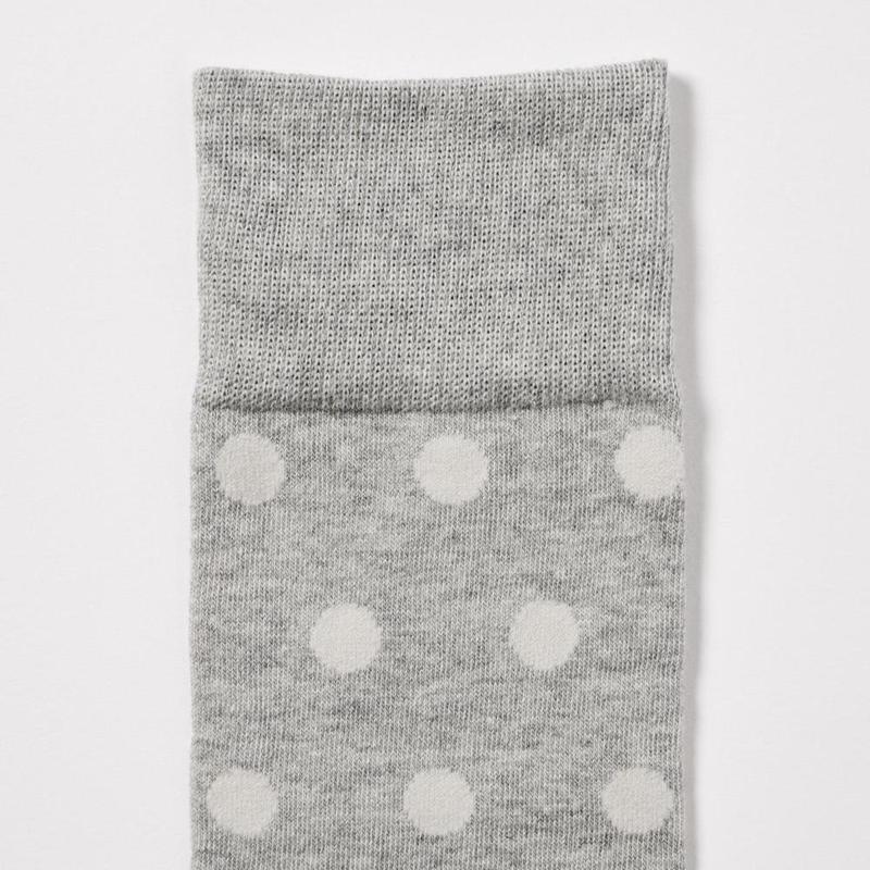 Uniqlo (Dot) Men Socks Grey  US |  IHOQ-83170