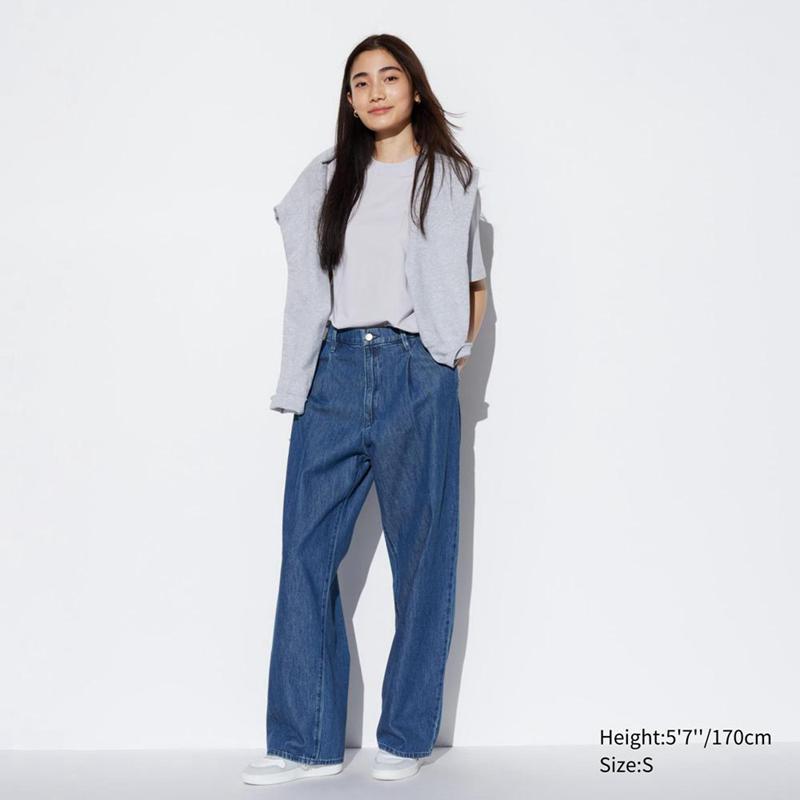 Uniqlo Drapey Denim Pleated Women Trousers Blue  US |  GOEW-17523