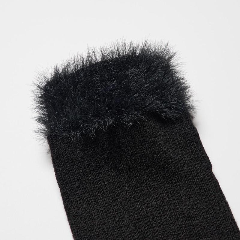 Uniqlo Girls HEATTECH (Shaggy, 2 Pairs) Kids' Socks Black  US |  TION-89356