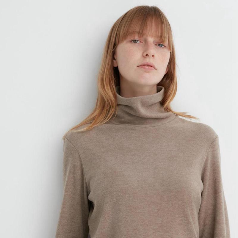 Uniqlo HEATTECH Fleece Women Turtleneck Tops Off White  US |  JSVA-94367