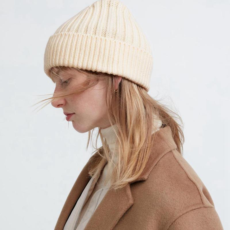 Uniqlo HEATTECH (Ribbed) Women Beanie Beige  US |  OKZN-93264