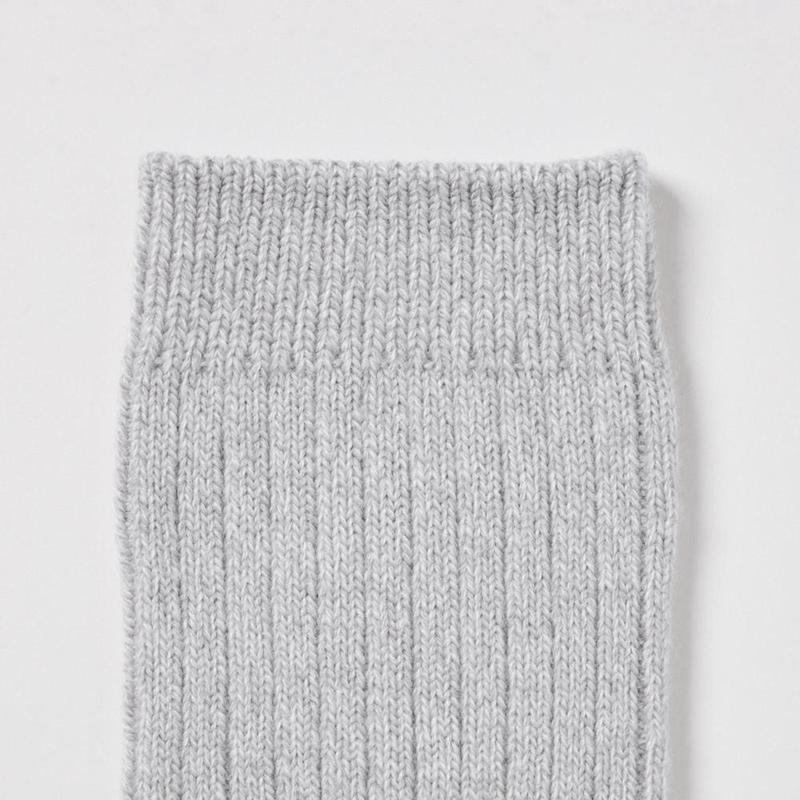 Uniqlo HEATTECH (Ribbed) Women Socks Tights Off White  US |  IUDQ-79643