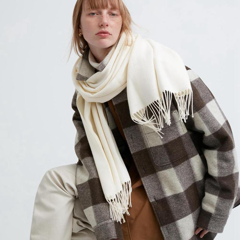 Uniqlo HEATTECH Women Scarf Off White  US |  DFPK-93207