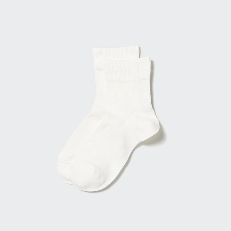 Uniqlo HEATTECH Women Socks Tights White  US |  NHMR-94283