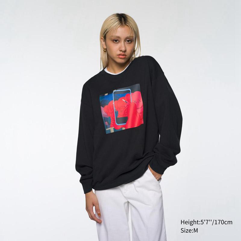 Uniqlo KAWS + Warhol UT Graphic Women Sweatshirts Black  US |  ESNL-67413