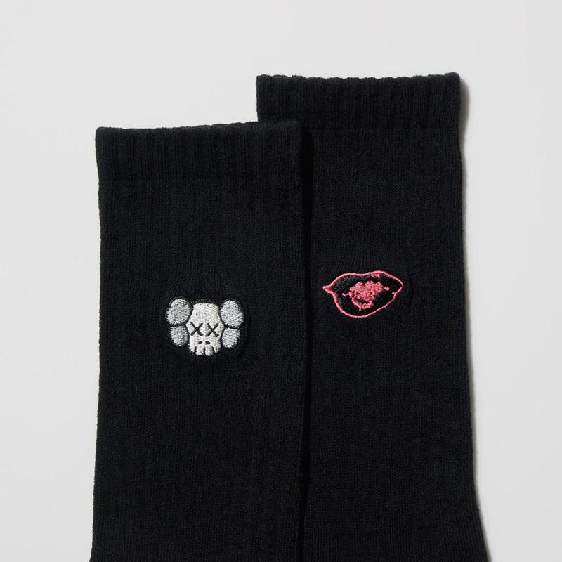 Uniqlo KAWS + Warhol UT Women Socks Tights White  US |  VLXQ-20356