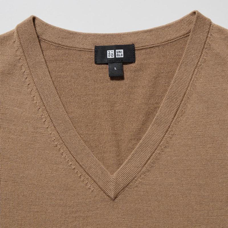 Uniqlo Merino V Neck Men Jumper Beige  US |  LPBG-58327