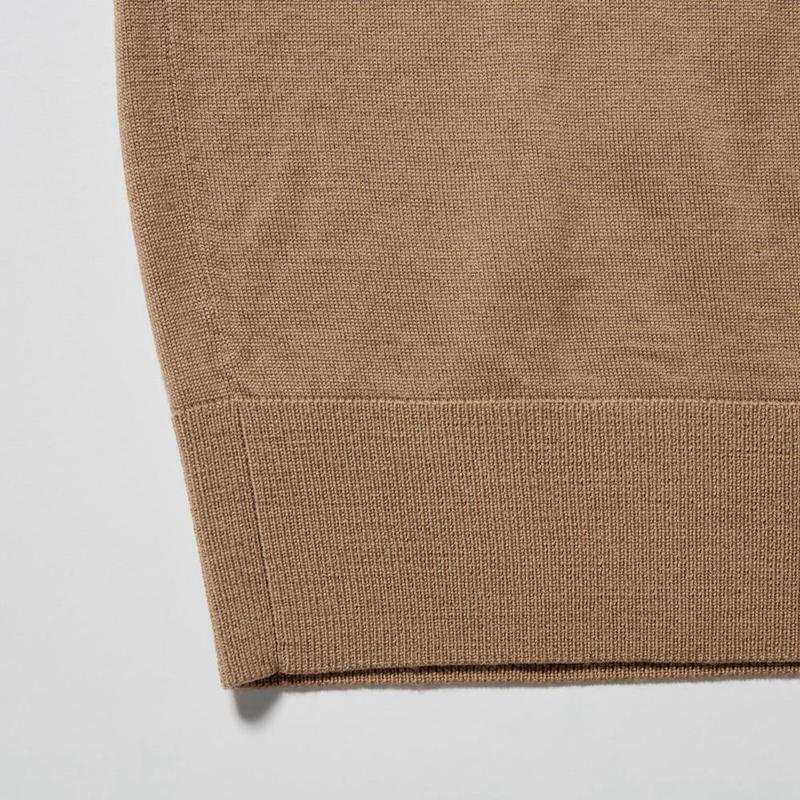 Uniqlo Merino V Neck Men Jumper Beige  US |  LPBG-58327