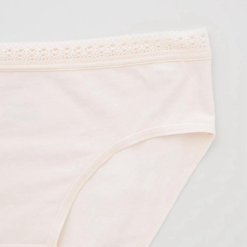 Uniqlo Mid Rise Women Briefs Black  US |  MCSO-47592