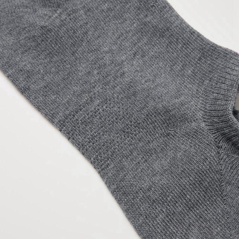 Uniqlo Middle Cut Low Men Socks Black  US |  MYOW-56173