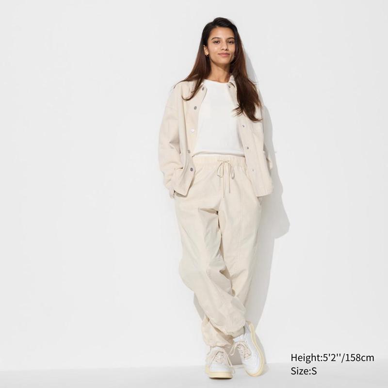 Uniqlo Parachute (Short) Women Trousers Natural  US |  LVGO-80631