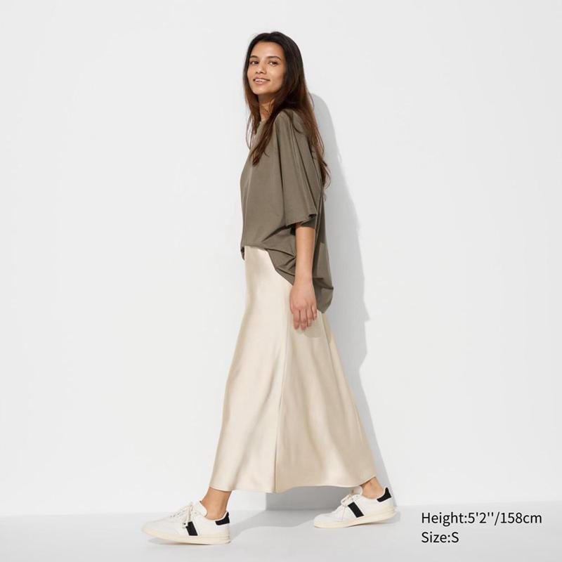 Uniqlo Satin (Short) Women Skirts Black  US |  UAST-18236