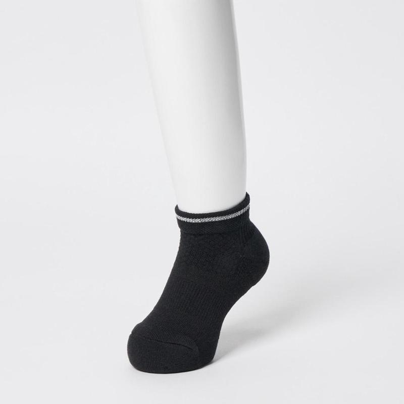 Uniqlo Short (Reflect, 3 Pairs) Kids' Socks Grey  US |  BHFI-95768