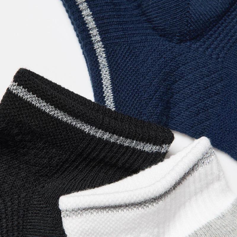 Uniqlo Short (Reflect, 3 Pairs) Kids' Socks Grey  US |  PMAZ-69327