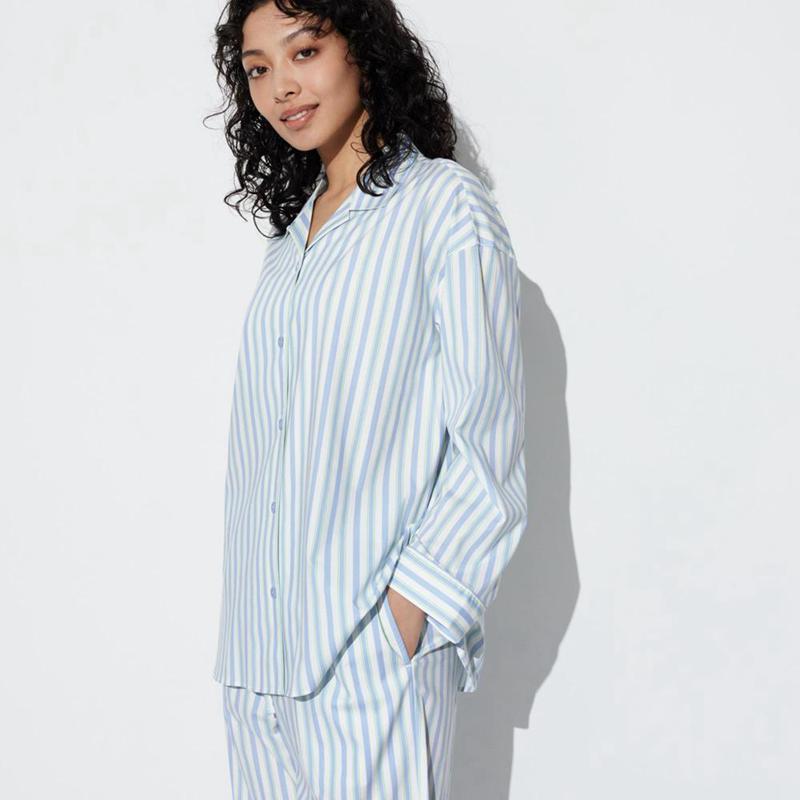 Uniqlo Soft Stretch Long Sleeved Women Pyjamas Light Blue  US |  TWEK-26370