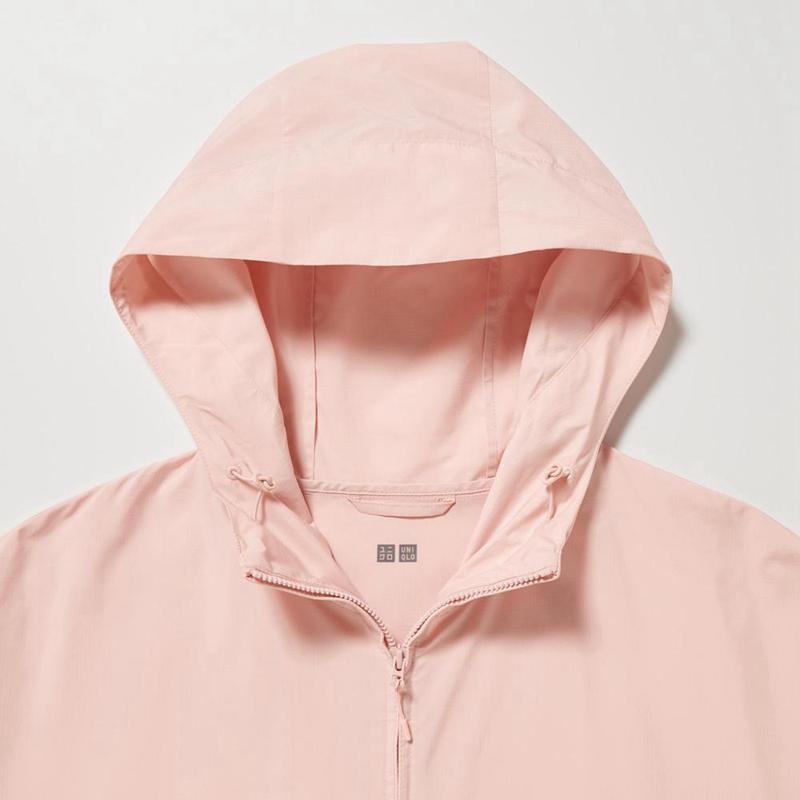 Uniqlo UV Protection Pocketable Women Parka Off White  US |  HDLA-53291