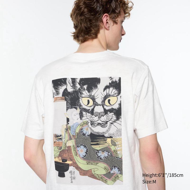 Uniqlo Ukiyo-e Dark Fantasy UT Graphic Men T-Shirt Off White  US |  VEMY-40596