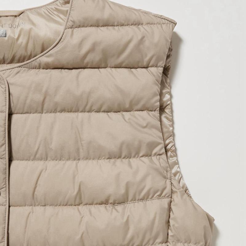 Uniqlo Ultra Light Down Compact Women Down Vest Beige  US |  XKNG-69310