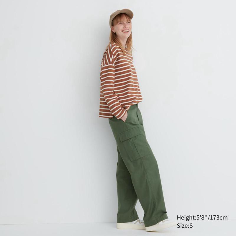 Uniqlo Wide Straight Cargo (Long) Women Trousers Green  US |  WMCG-42517